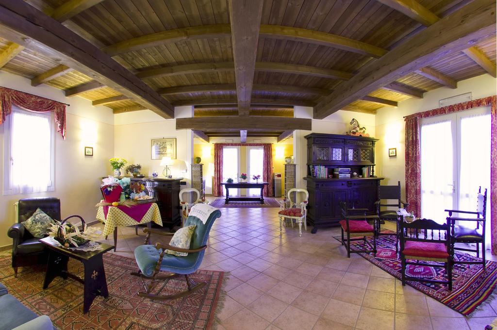 Agriturismo Alla Casella Ferrara Exterior photo